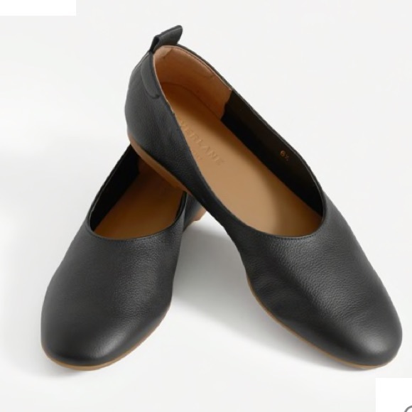 Everlane Shoes - Everlane Black Leather Flats